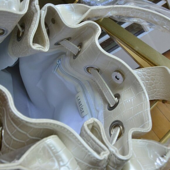 Laneige Faux Leather Shoulder Bag Cream - Picture 9 of 10